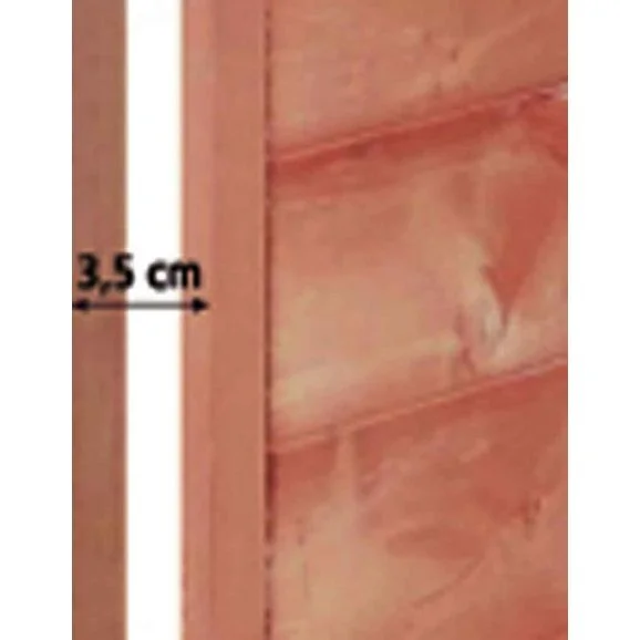 Hönshusets väggtjocklek är 3,5 cm